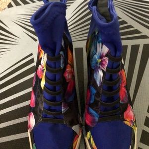 Hidden 4 inch Heel Floral Booties